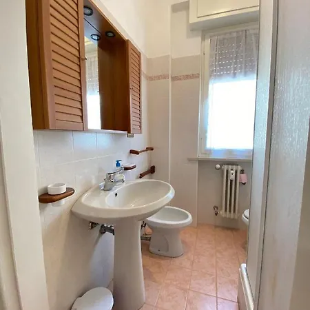 Vesna Desenzano del Garda